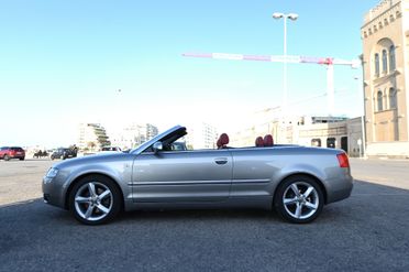 Audi A4 Cabriolet 2.5 V6 TDI cat