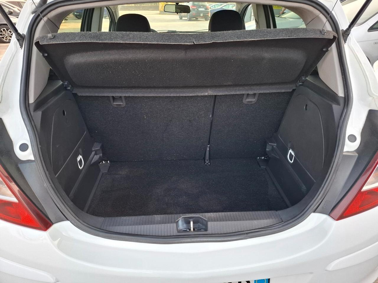 Opel Corsa 1.3 CDTI 75CV (EURO 4) BICOLORE