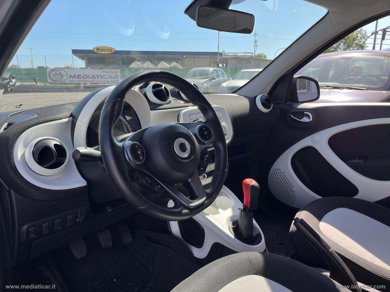 SMART forfour 70 1.0 Passion