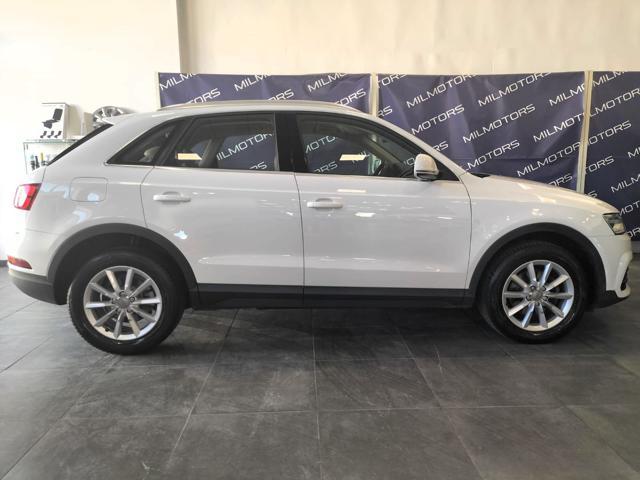 AUDI Q3 2.0 TDI 120 CV Business