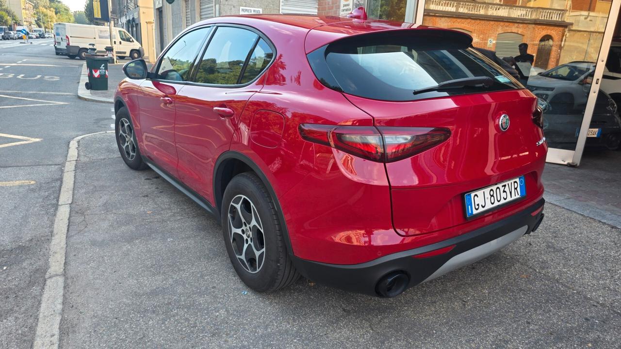 Alfa Romeo Stelvio 2.2 Turbodiesel 160 CV AT8 RWD Sprint