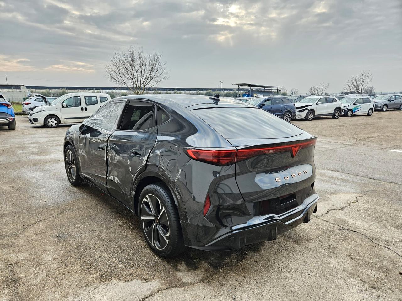 CUPRA Tavascan 77kWh rwd START INCIDENTATA