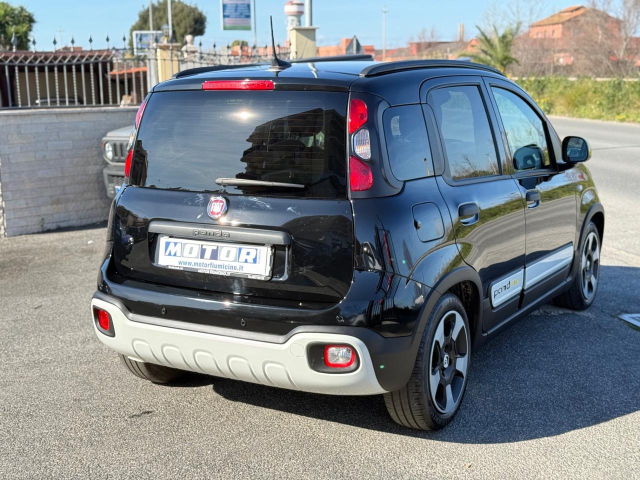 Fiat Panda Pandina Cross 1.0 firefly 70cv hybrid Nero Cinema
