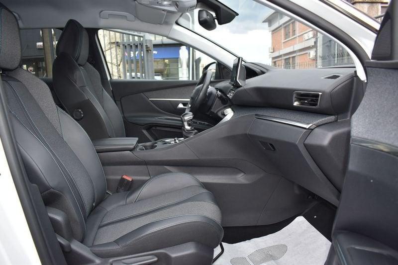 Peugeot 3008 BlueHDI 130 S&S Allure Pack