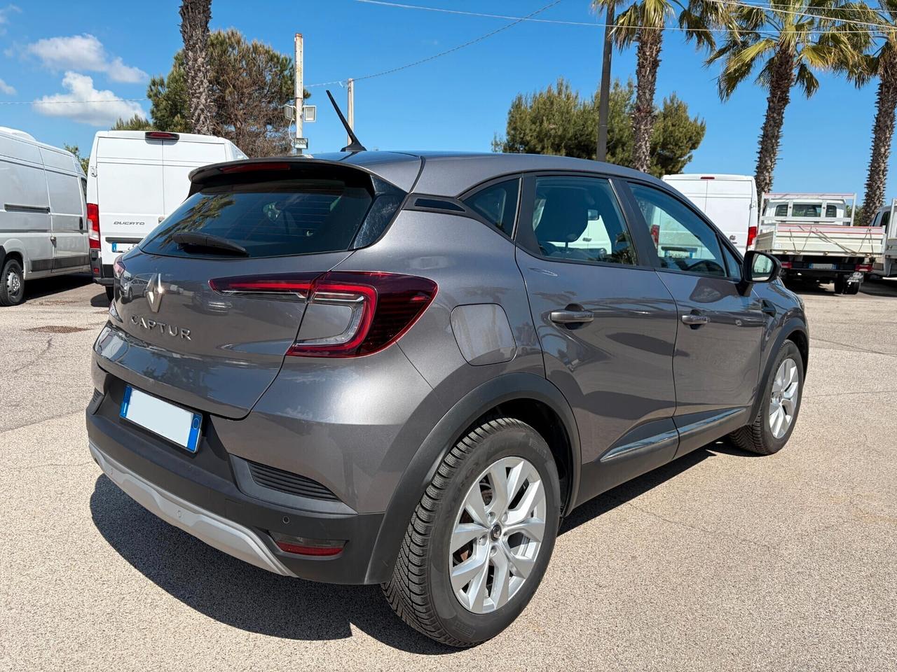 Renault Captur Blue dCi 115 CV EDC Business