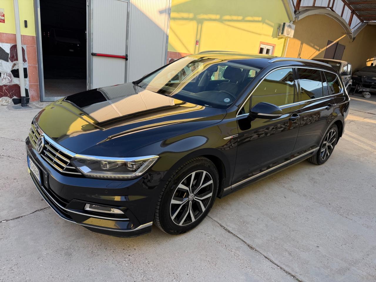 Volkswagen Passat 2.0 TDI 190 CV 4x4 R-Line