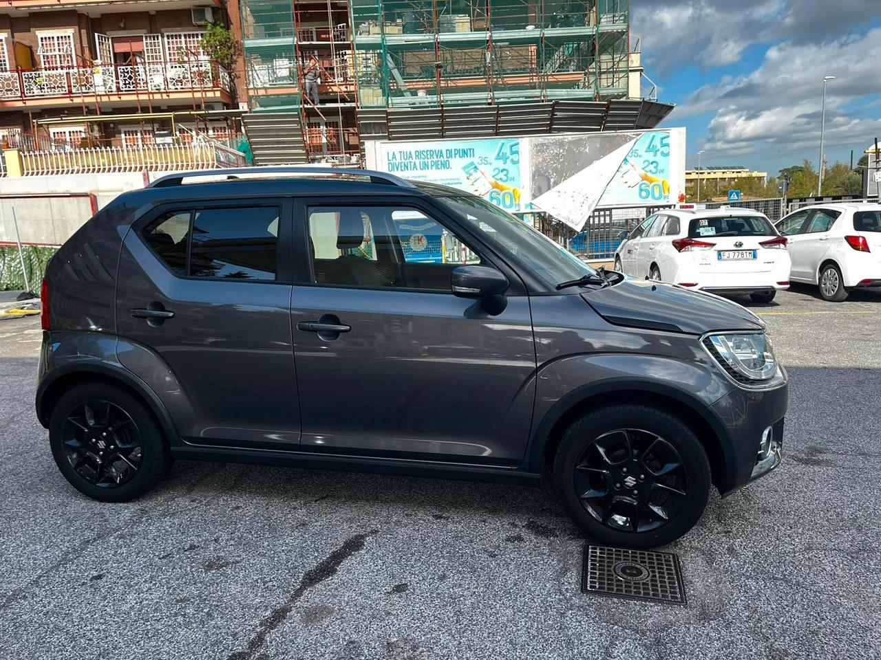 Suzuki Ignis 1.2 Dualjet Top