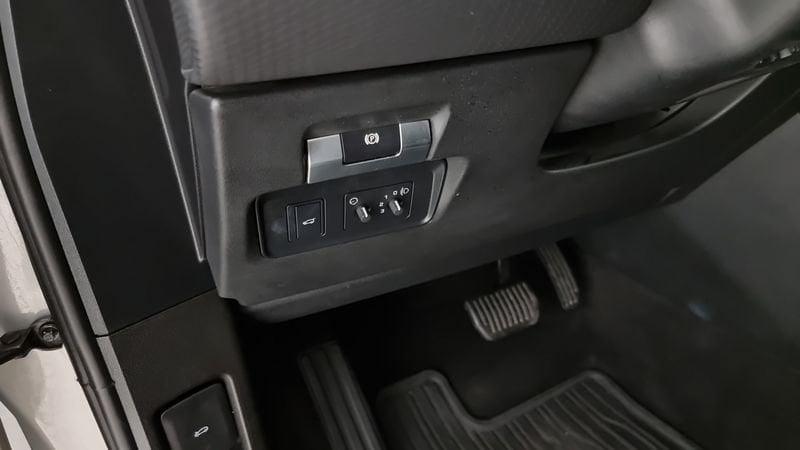 Land Rover RR Evoque 2.0D I4-L.Flw 150 CV AWD Auto S N1 Autocarro