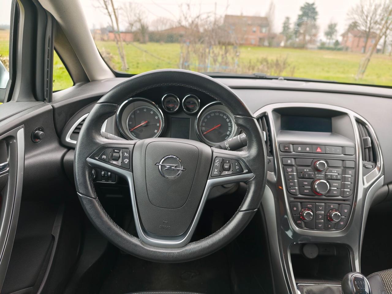 Opel Astra 1.4 Turbo 140CV Sports Tourer GPL Tech Cosmo