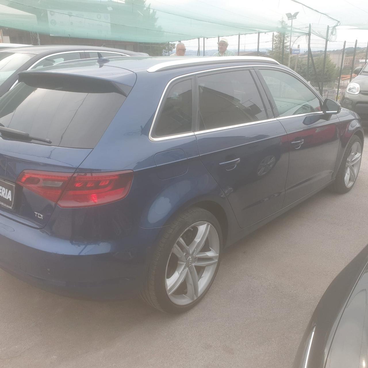 Audi A3 SPB 1.6 TDI clean diesel S tronic Ambition