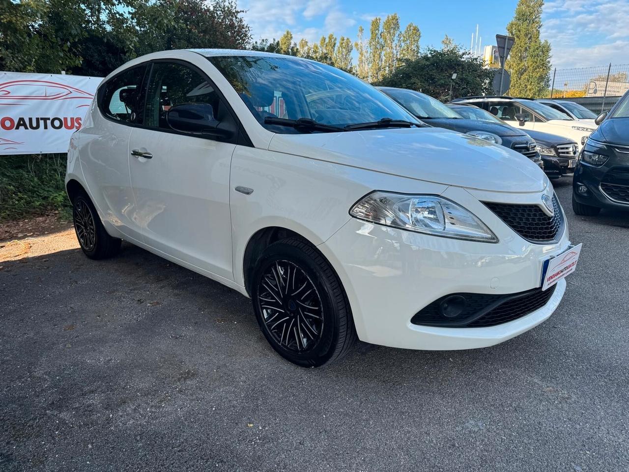 Lancia Ypsilon 1.2 69 CV 5 porte GPL Ecochic