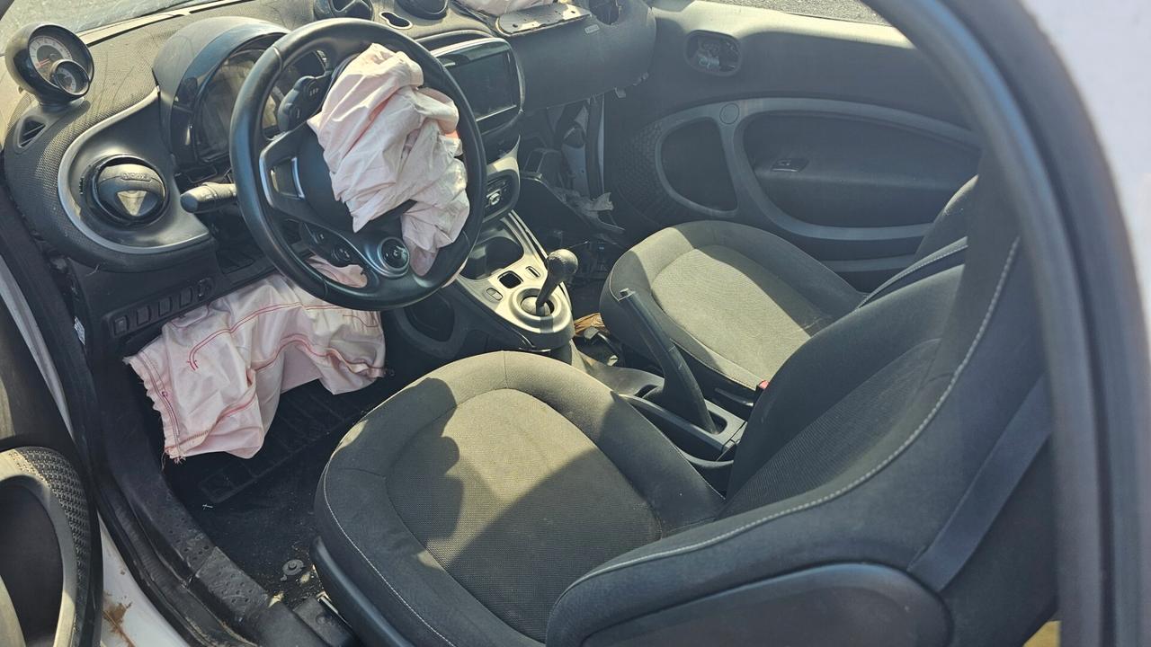SINISTRATA Smart ForTwo 70 1.0
