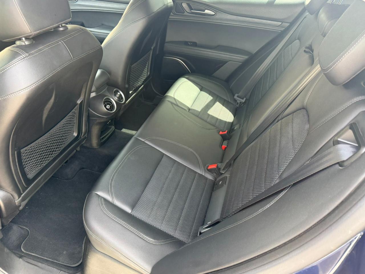 Alfa Romeo Stelvio 2.2 Turbodiesel 210 CV AT8 Q4 Executive