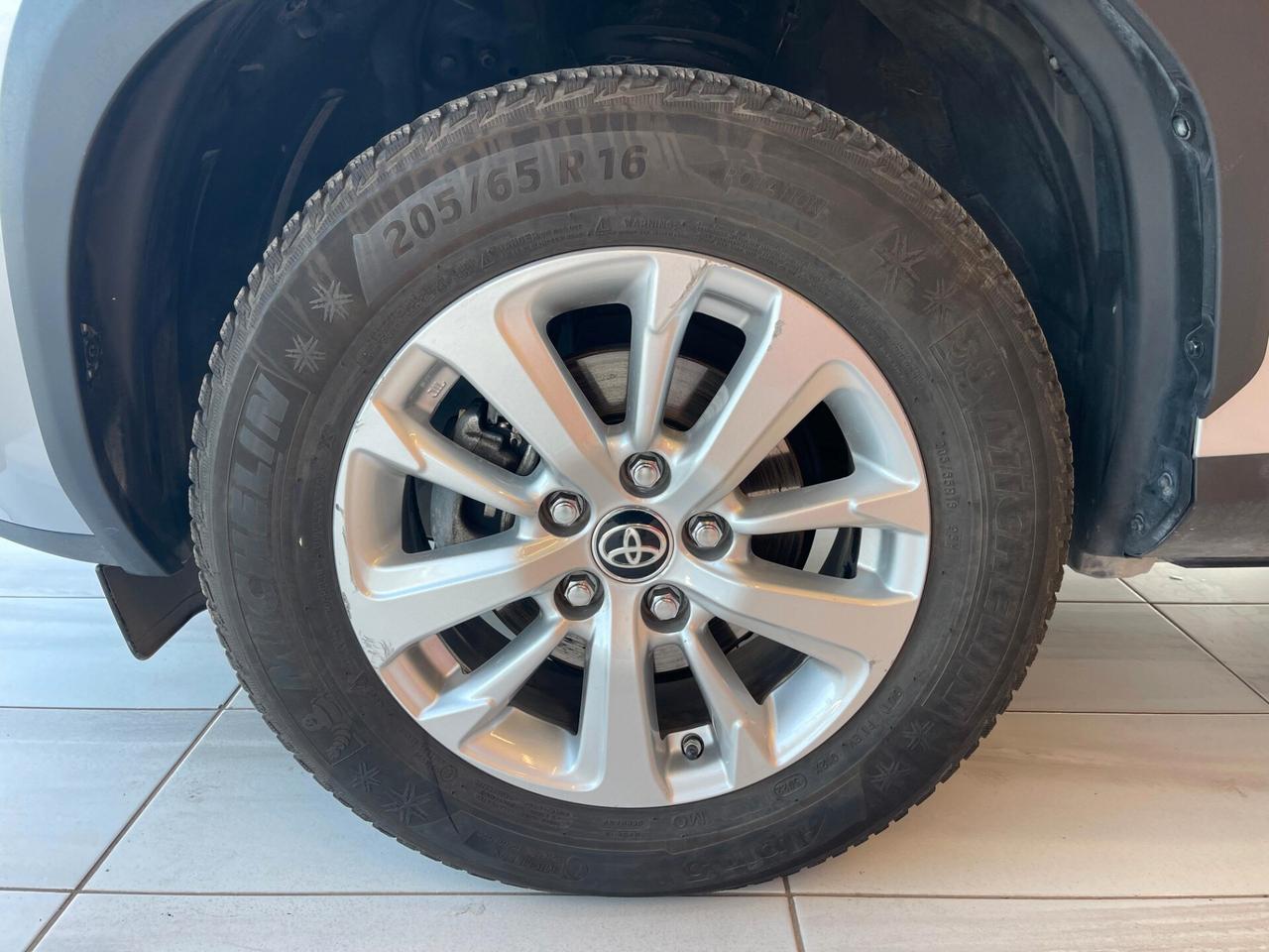 TOYOTA Yaris Cross Yaris Cross 1.5 Hybrid 5p. E...