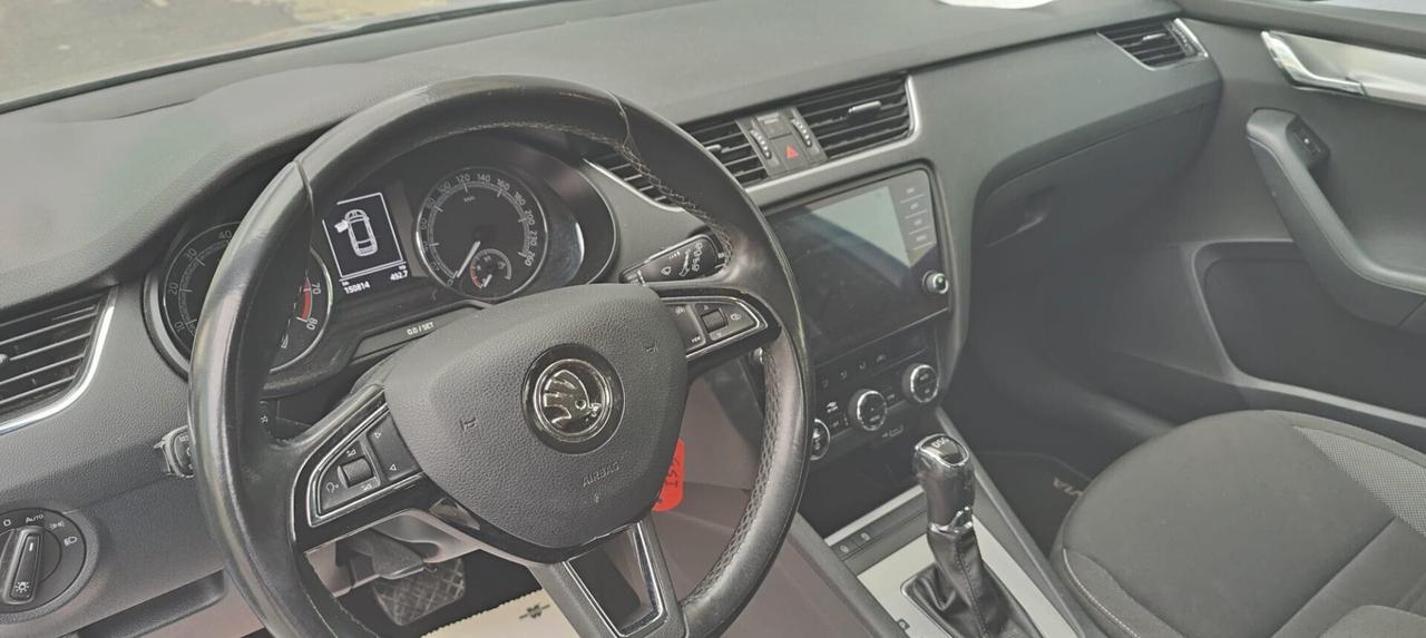 Skoda Octavia 1.5 DSG Wagon Ambition G-Tec