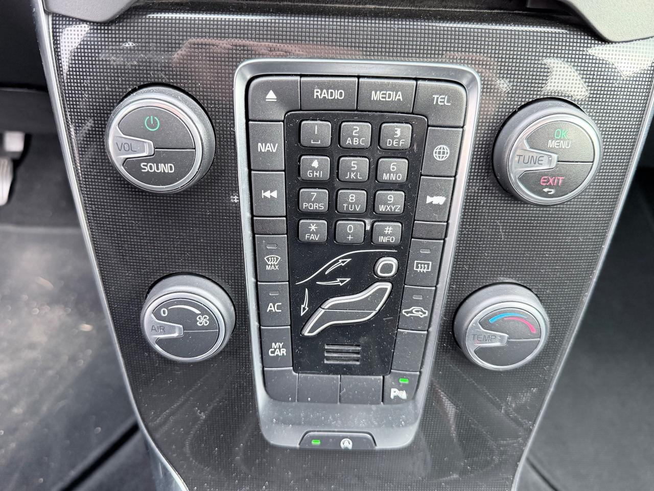 Volvo V40 D2 Inscription 2.0DIESEL 120CV EURO6