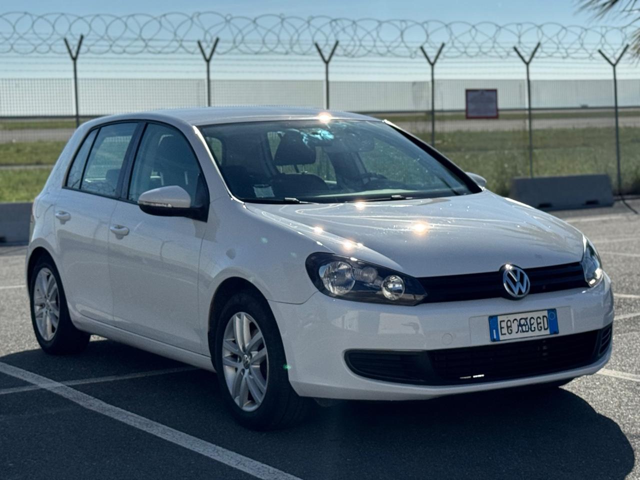 VOLKSWAGEN GOLF 6 1.4 BENZINA SOLI 68.000 KM REALI