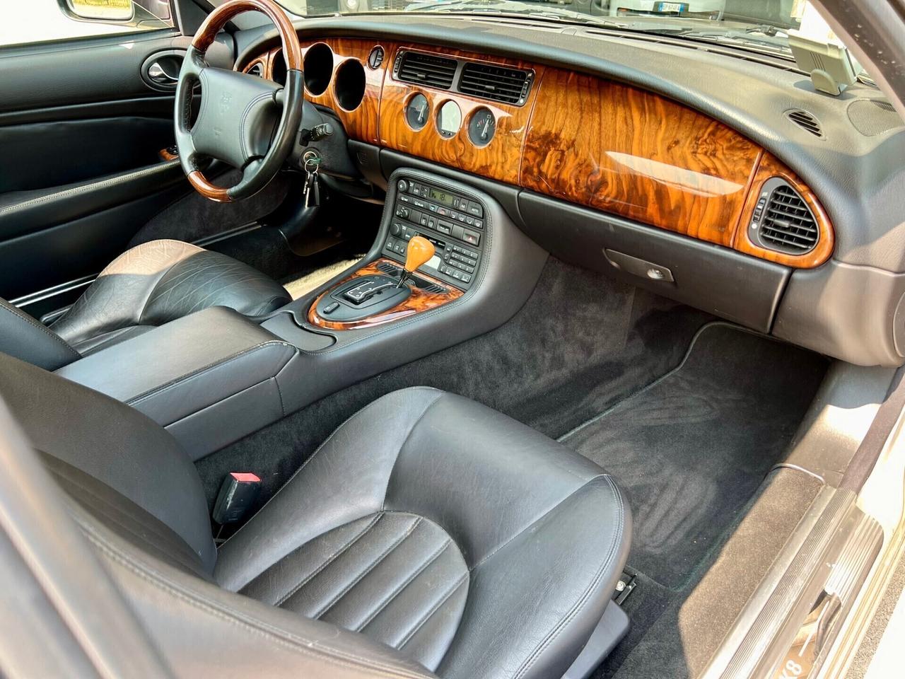 Jaguar XK8 4.0 Coupé UNICO PROPRIETARIO / CERT. ASI CRS/PRONTA PER FARE TARGA ORO