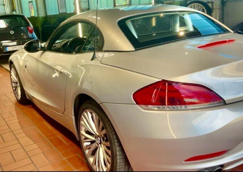 Bmw Z4 2.3i 205CV PELLE NERA XENON SENSORI
