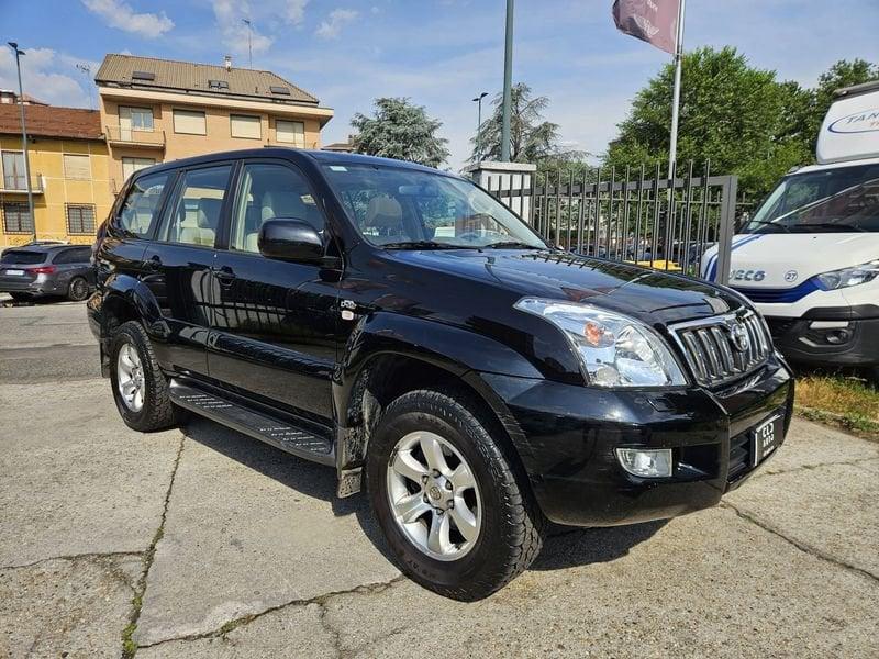Toyota Land Cruiser 5p 3.0 d4-d Auto 7POSTI GANCIO TRAINO