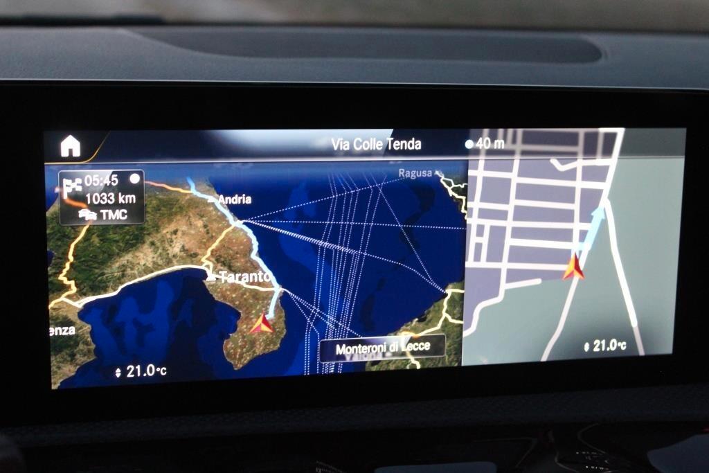 MERCEDES CLA aut. Sport *Tetto Apr. *Luci Ambiente