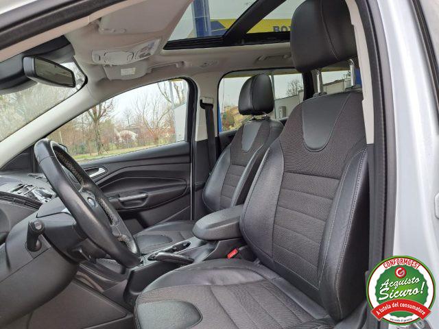 FORD Kuga 2.0 TDCI 150 CV Tetto 4WD Powershift Titanium