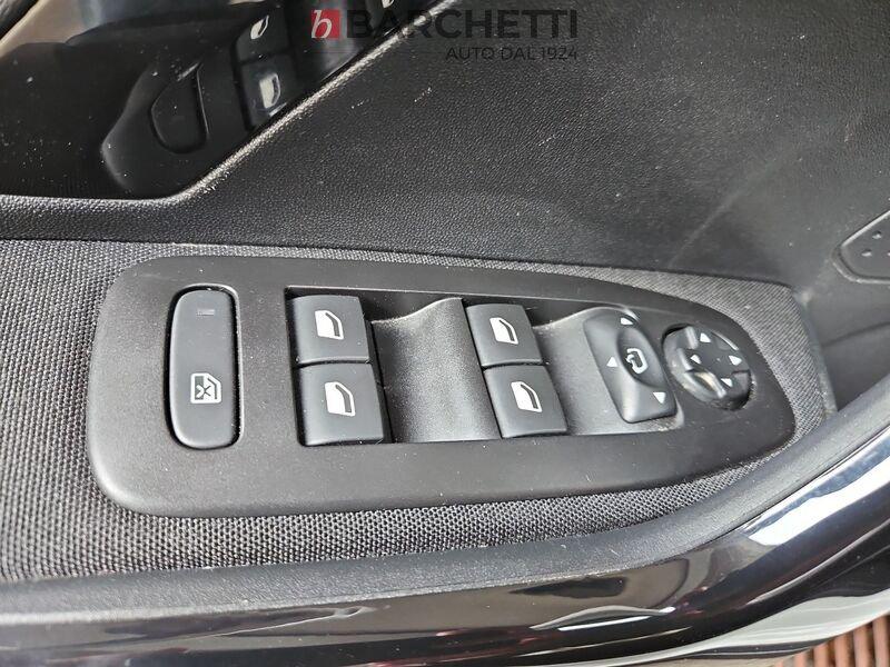 Peugeot 2008 PURETECH TURBO 110 S&S ACTIVE