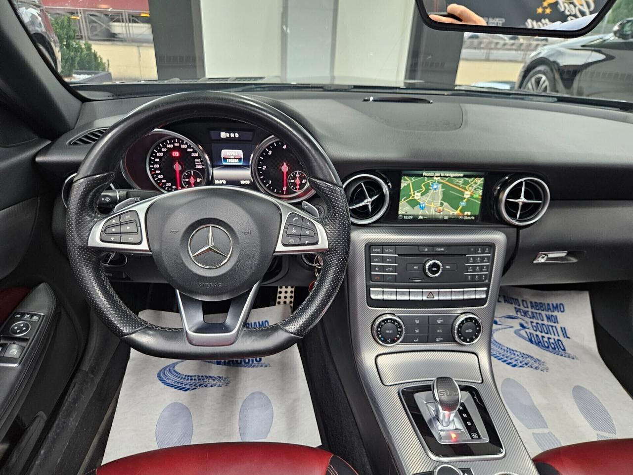 Mercedes-Benz SLC 250 d AMG Line auto