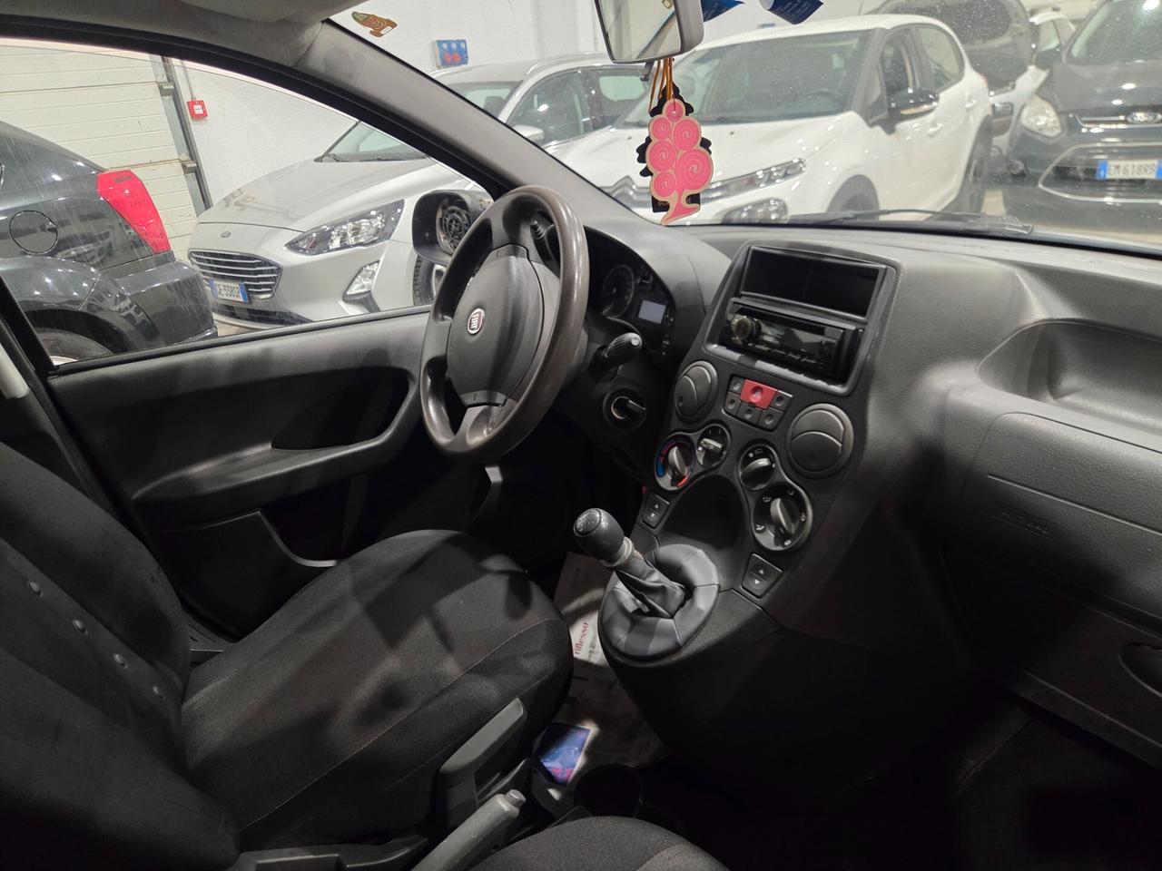 Fiat Panda 1.3 MJT 16V DPF 4x4 Climbing 2012