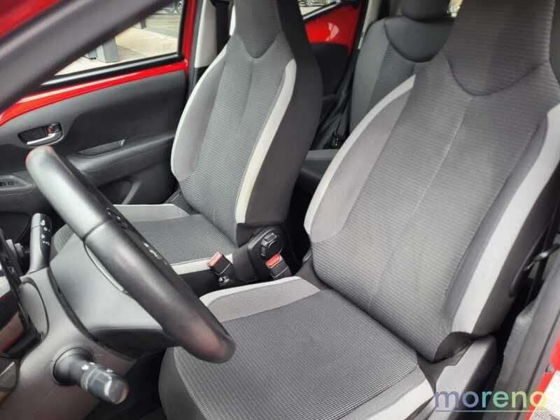 Toyota Aygo 1.0 72 CV x-play