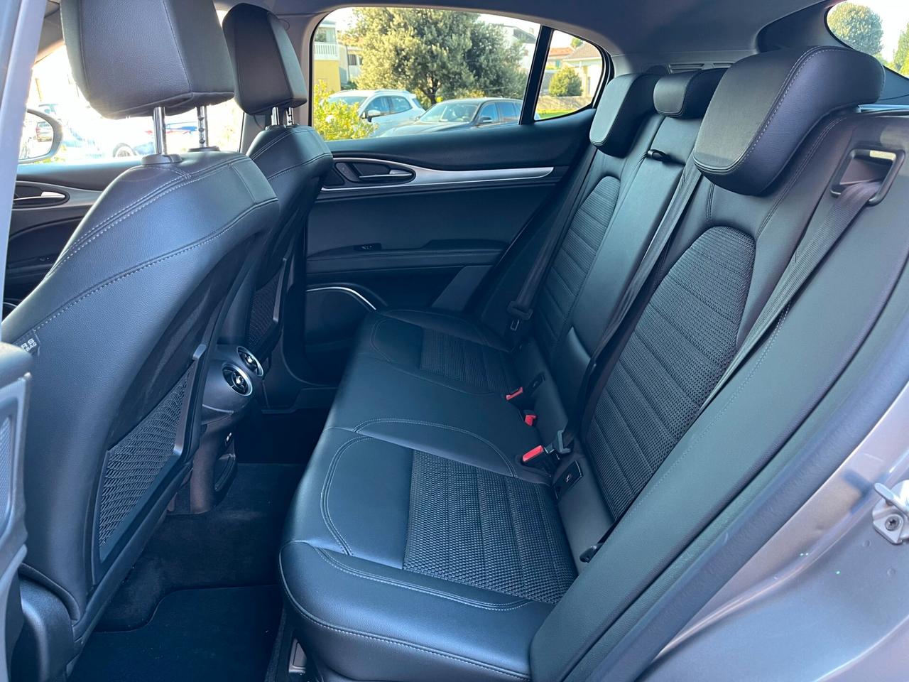 Alfa Romeo Stelvio 190 CV Q4 Executive
