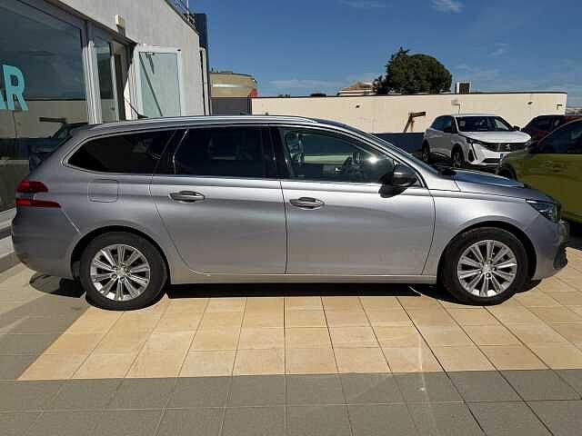 Peugeot 308 BlueHDi 130 S&S SW Allure