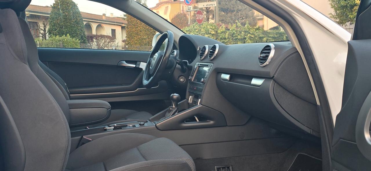Audi A3 2.0 TDI F.AP. Attraction