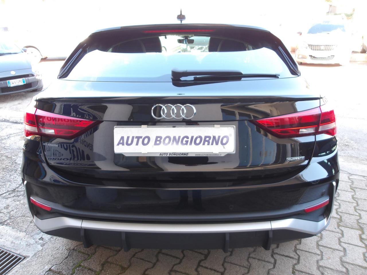 AUDI Q3 Sportback 35 2.0 tdi S line quattro