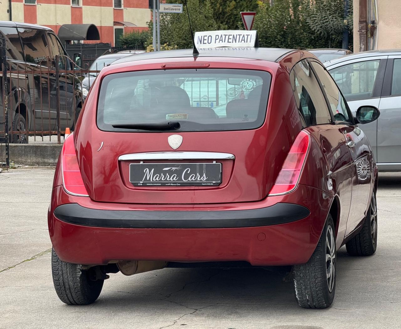 Lancia Ypsilon 1.2- NEOPATENTATI