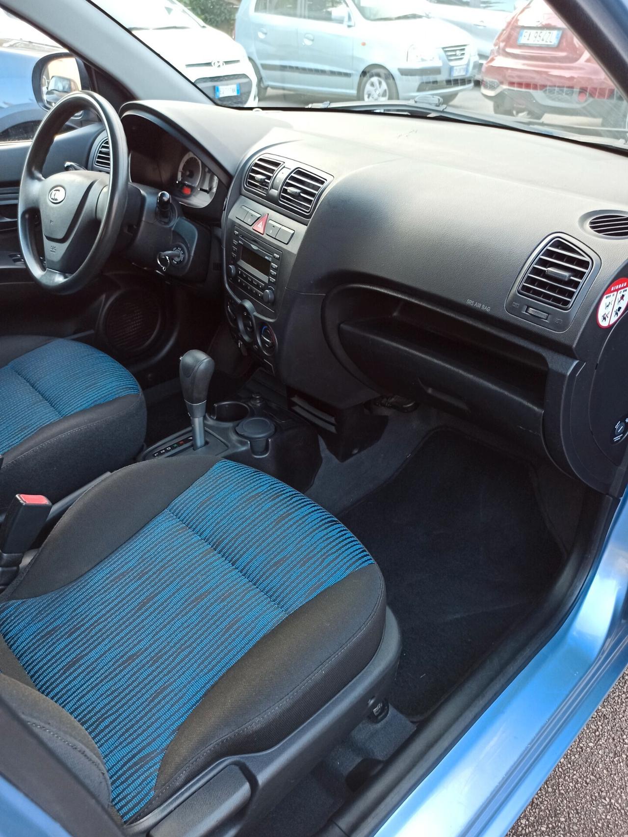 Kia Picanto 1.1 12V Trendy Bi-Fuel Automatica