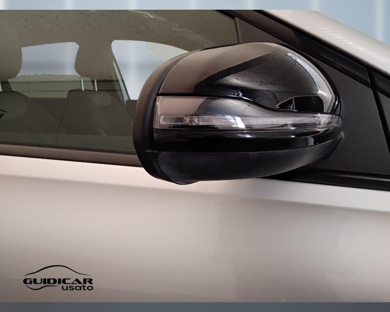 Mercedes-Benz Classe B - W247 2023 - B 250 e phev AMG Line Advanced Plus auto