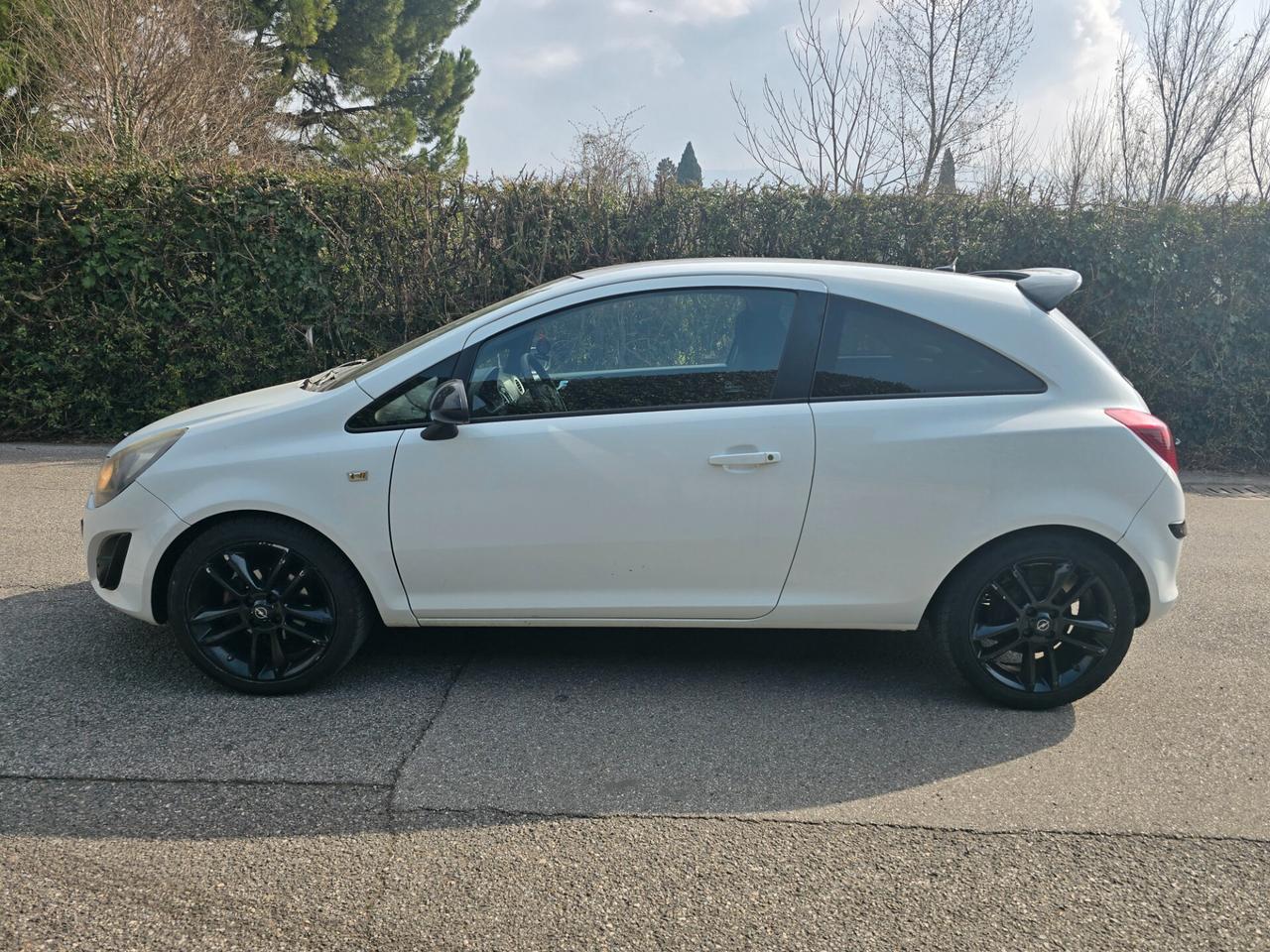 OPEL CORSA 1.3 CDTI 95CV "OK PER NEOPATENTATI"