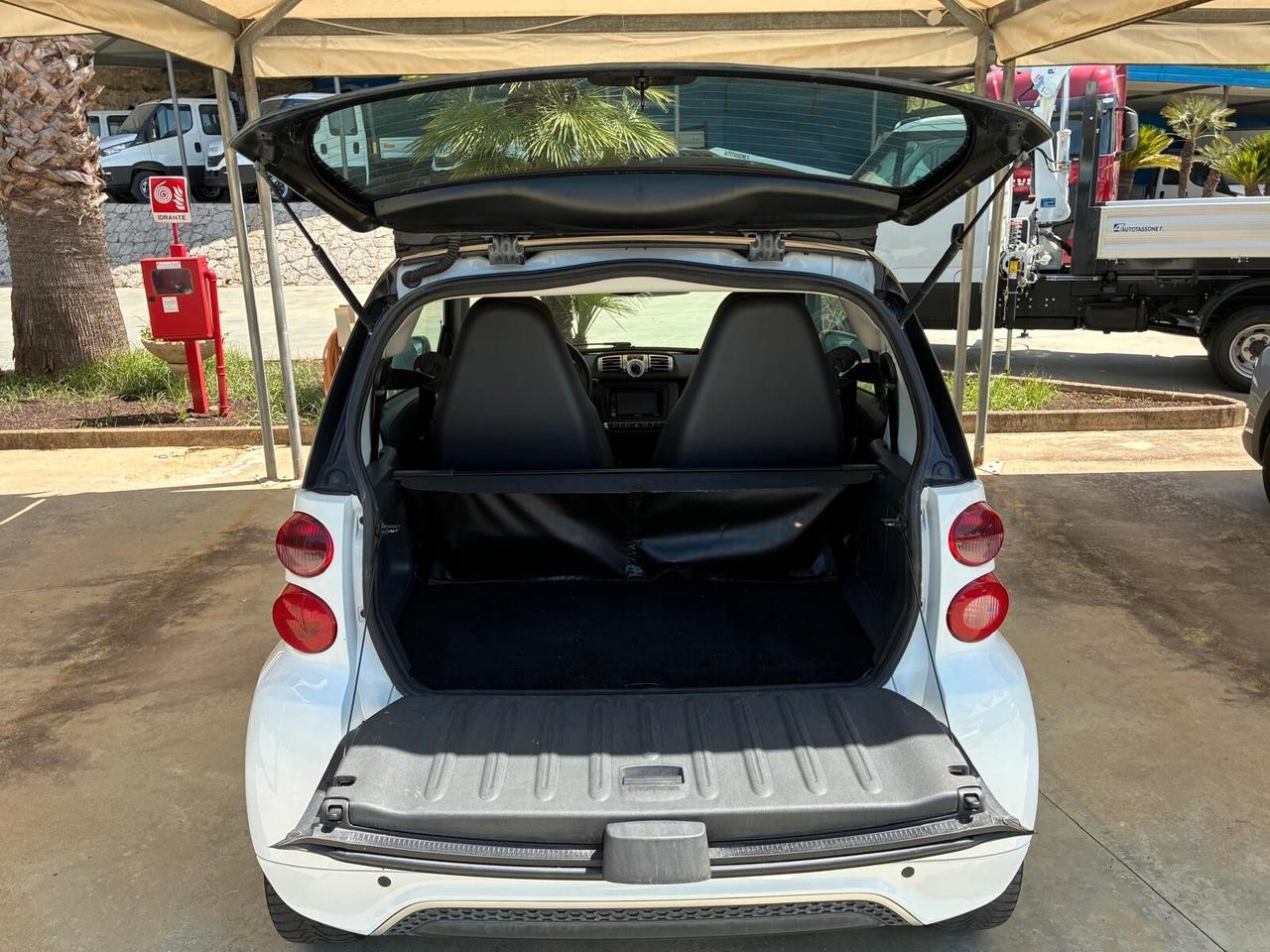 Smart ForTwo 1000 52 kW coupé passion anno 2013