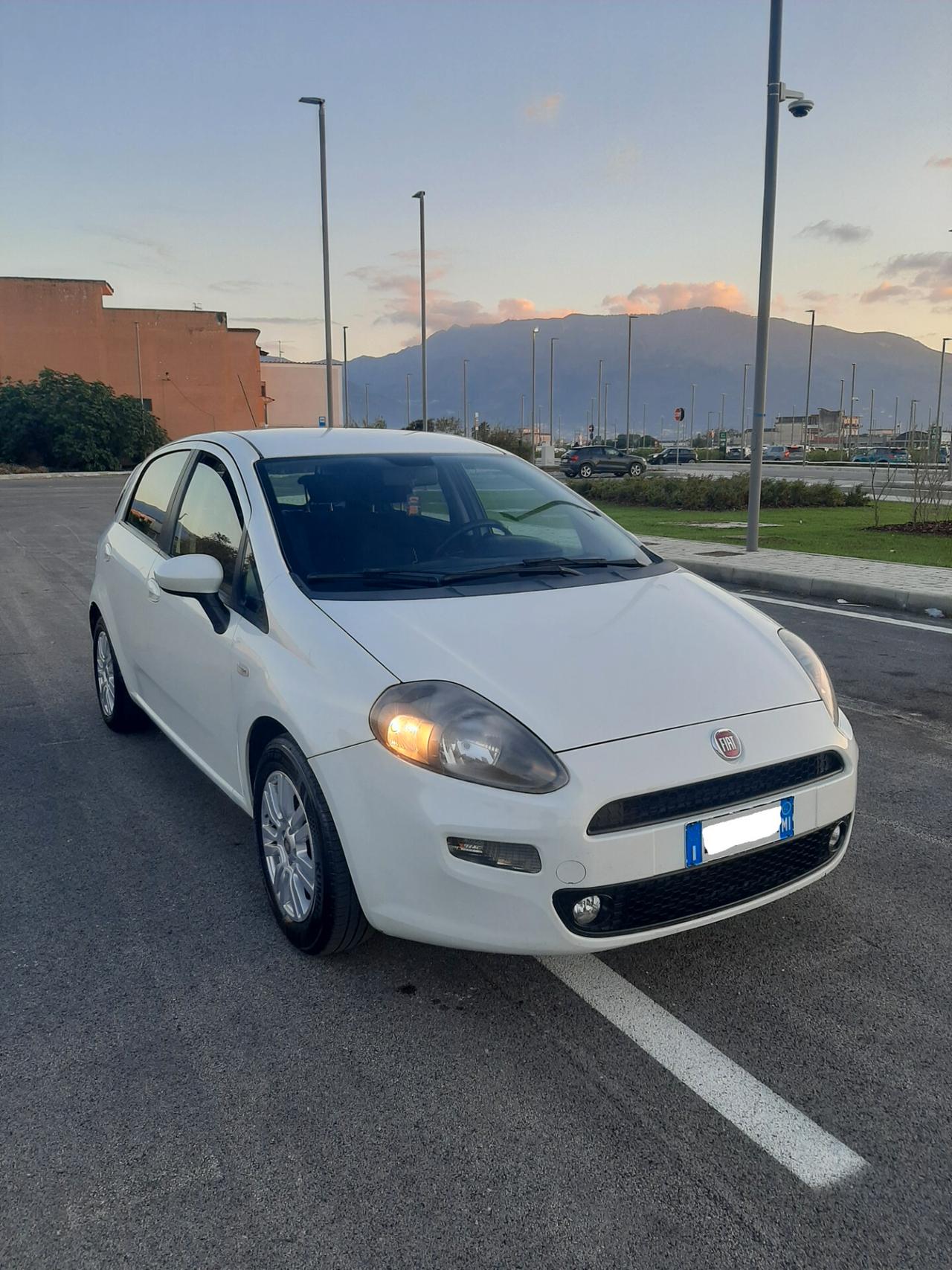 Fiat Punto 1.3 MJT II S&S 85 CV 5 porte ECO Lounge