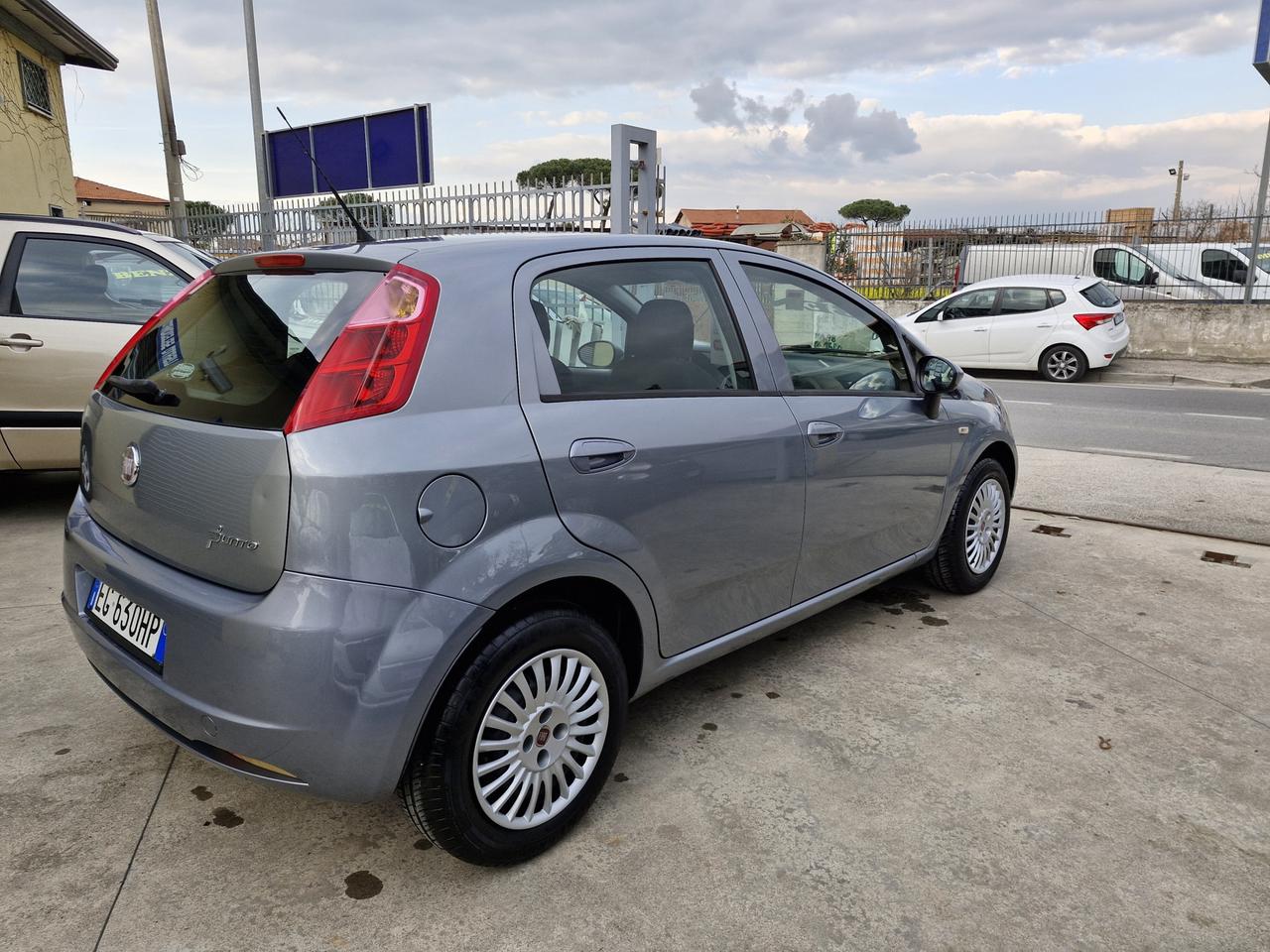 FIAT GRANDE PUNTO 1.2 BENZINA 5P 140000KM