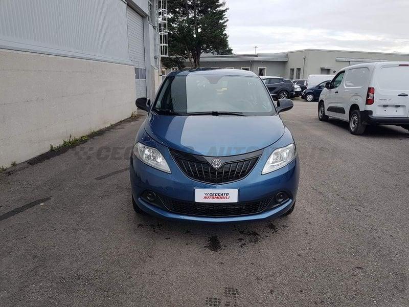 Lancia Ypsilon 1.0 firefly hybrid Oro s&s 70cv