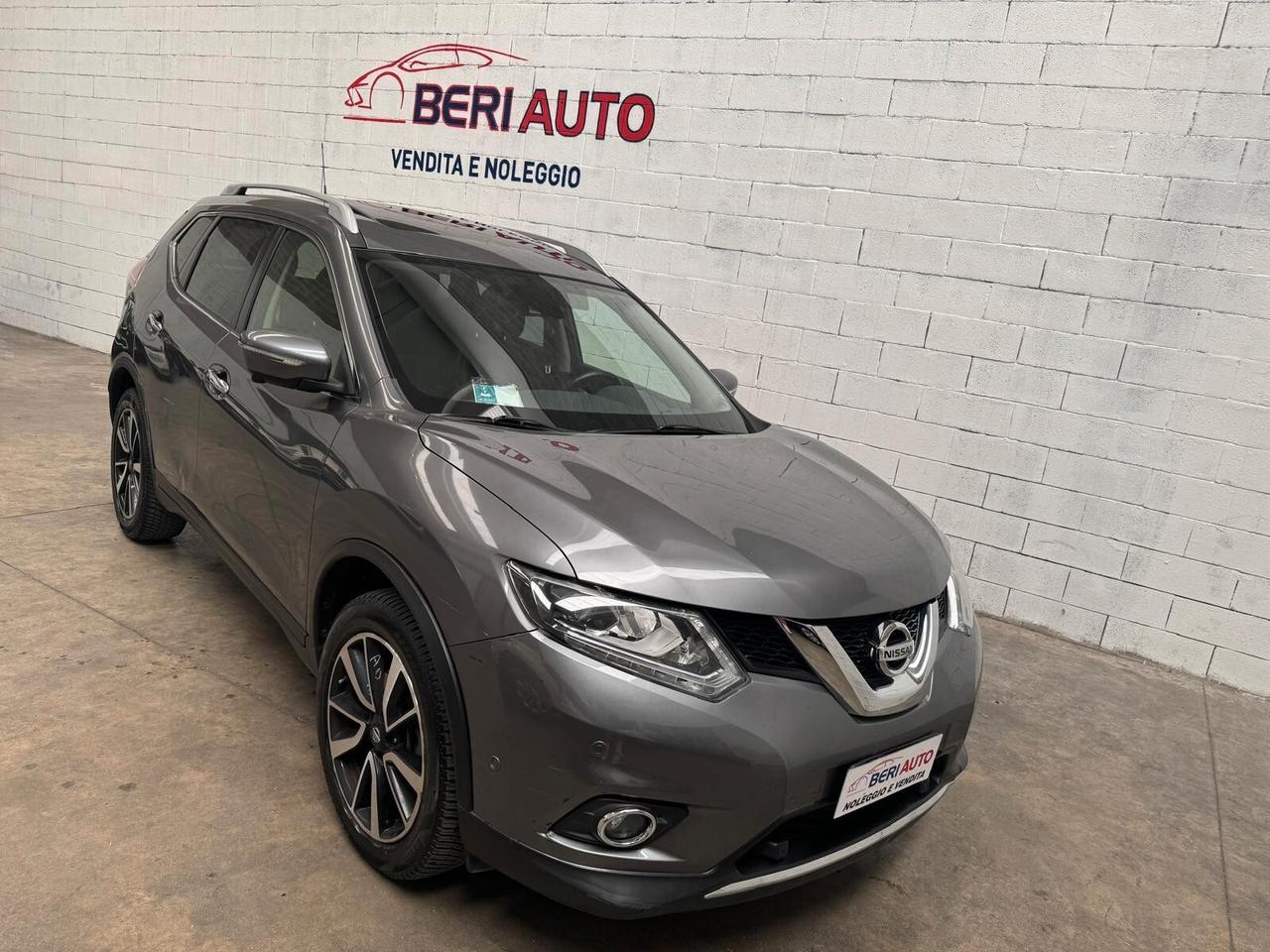 Nissan X-Trail Tekna (7 posti)