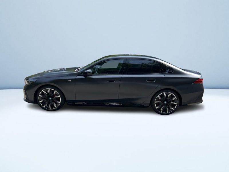 BMW Serie 5 i5 i5 Berlina M60 xDrive M Sport Pro