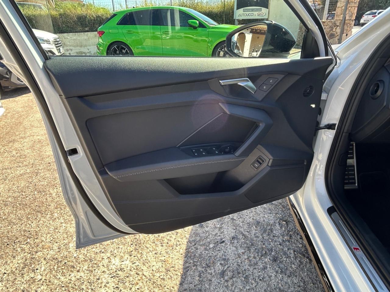 Audi A3 SPB 40 TDI quattro S tronic Business Advanced