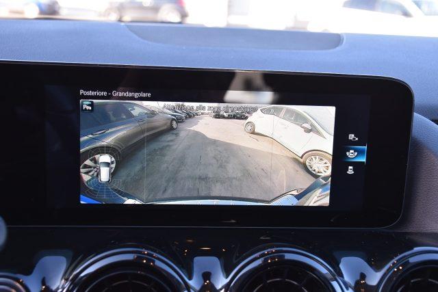 MERCEDES-BENZ GLA 200 d Automatic Business Extra