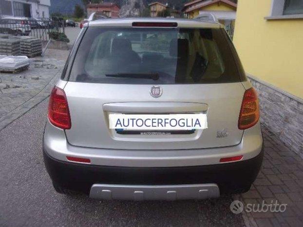 FIAT Sedici 1.6 16v Emotion 4x4 120cv-X NEO PATE