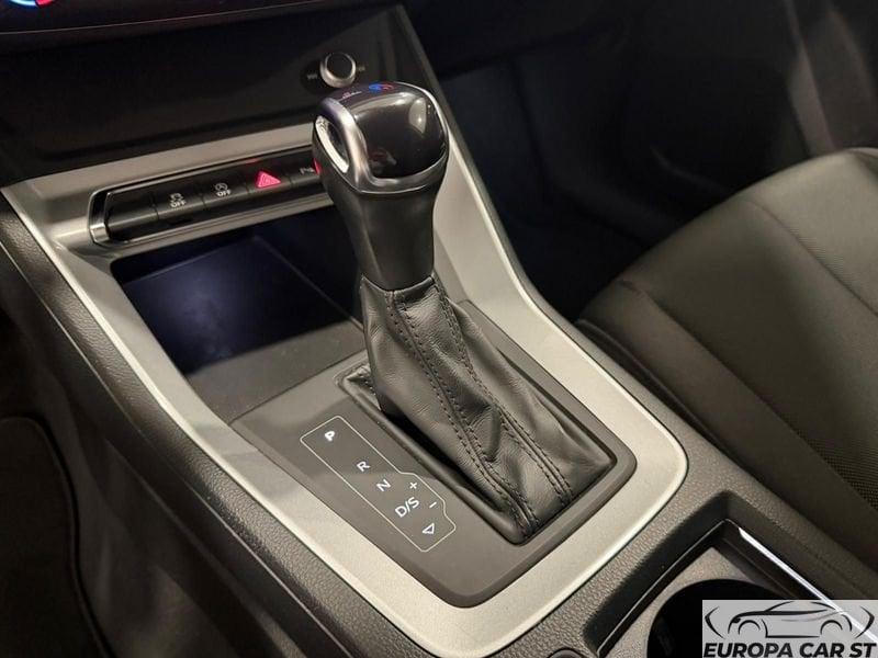 Audi Q3 2.0 35 TDI S Tronic Business Advanced