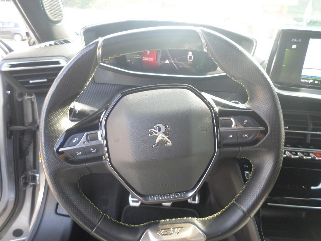 Peugeot 2008 BlueHDi 130 S&S EAT8 GT Line