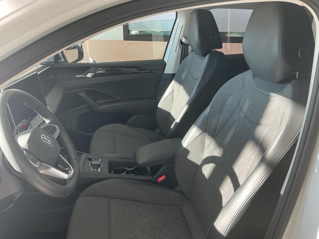 Volkswagen Tiguan 1.5 eTSI 130 CV ACT DSG Life - KM 20.000 -GANCIO TRAINO